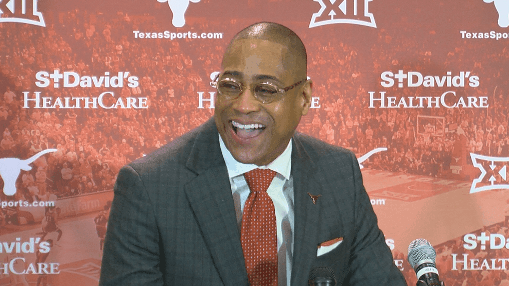  Rodney Terry talks to the media during a news conference in Austin, Texas, Tuesday, March 28, 2023. (CBS Austin)