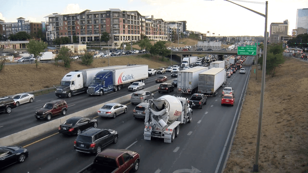 {p}The clock is ticking to weigh in on the massive re-design of I-35 in downtown Austin. The $4.9 billion project will be the last major overhaul for this portion of the interstate in our lifetime. (Photo: CBS Austin){/p}